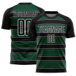 Camiseta de fútbol personalizada con sublimación de líneas y formas geométricas en verde Kelly y blanco, color negro Camiseta de fútbol personalizada con sublimación de líneas y formas geométricas en verde Kelly y blanco, color negro