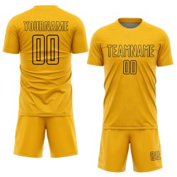 Camiseta de fútbol personalizada con sublimación de formas geométricas en dorado y negro Camiseta de fútbol personalizada con sublimación de formas geométricas en dorado y negro
