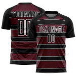 Camiseta de fútbol personalizada con sublimación de líneas y formas geométricas en blanco y negro carmesí Camiseta de fútbol personalizada con sublimación de líneas y formas geométricas en blanco y negro carmesí