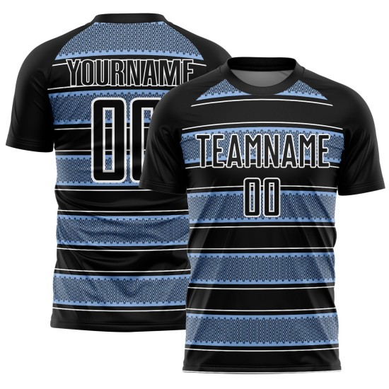 Camiseta de fútbol personalizada con sublimación de líneas y formas geométricas, color negro, azul claro y blanco Camiseta de fútbol personalizada con sublimación de líneas y formas geométricas, color negro, azul claro y blanco